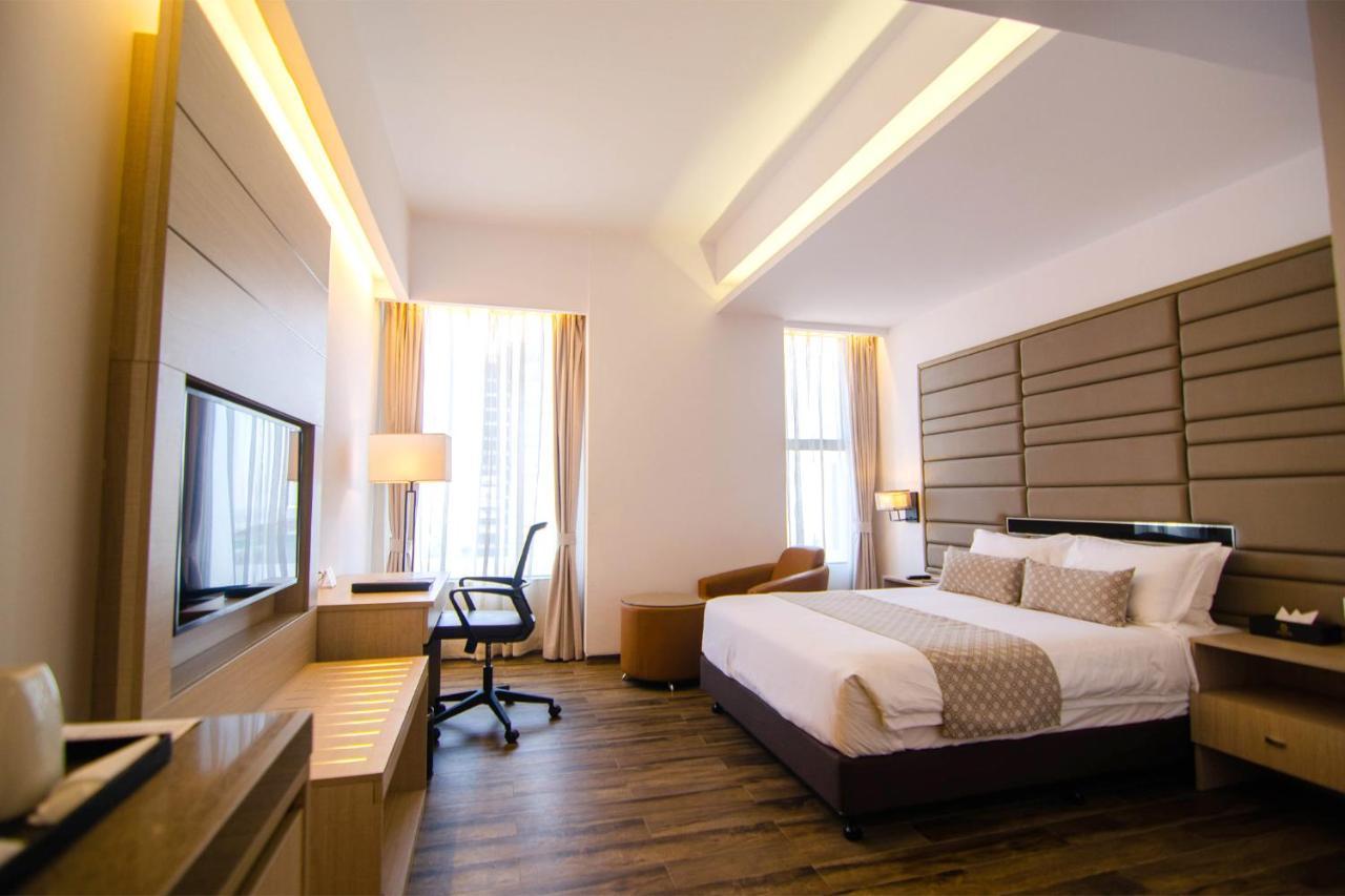 Best Western Sks Chattogram จิตตะกอง ภายนอก รูปภาพ