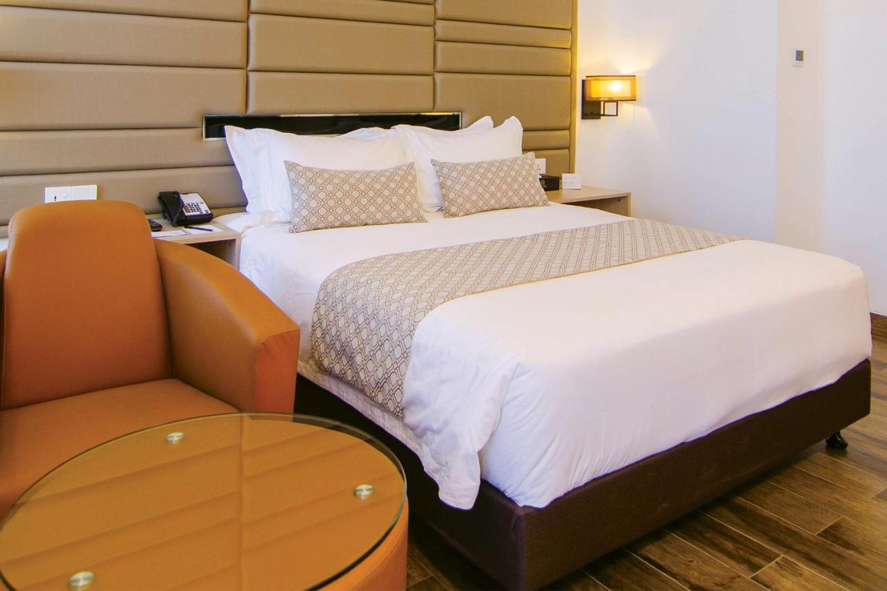 Best Western Sks Chattogram จิตตะกอง ภายนอก รูปภาพ