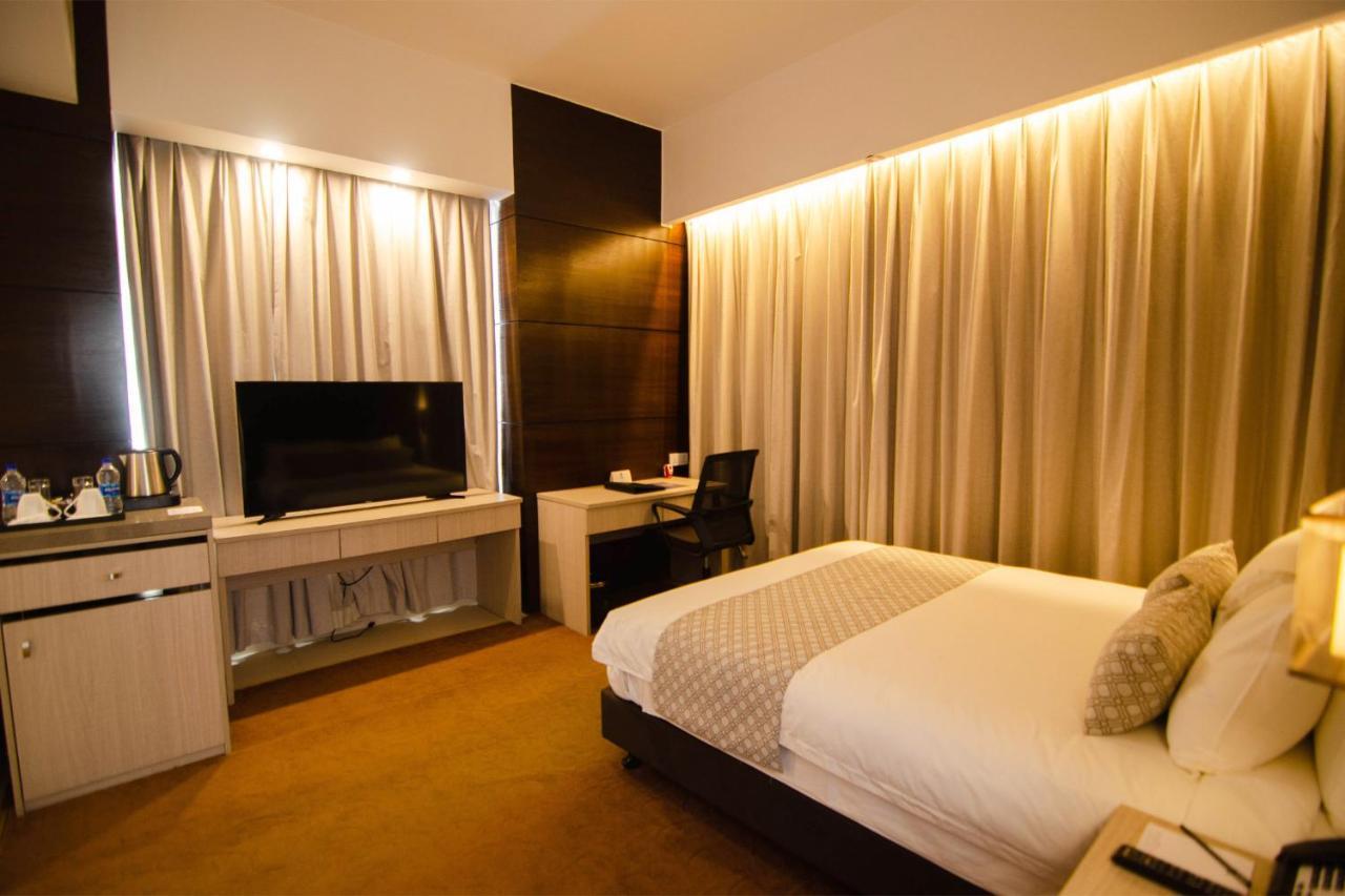 Best Western Sks Chattogram จิตตะกอง ภายนอก รูปภาพ